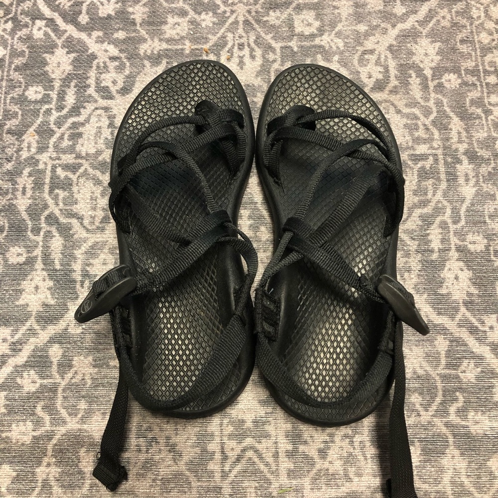 Like New Chaco Double Strap With Toe Loop - image 4